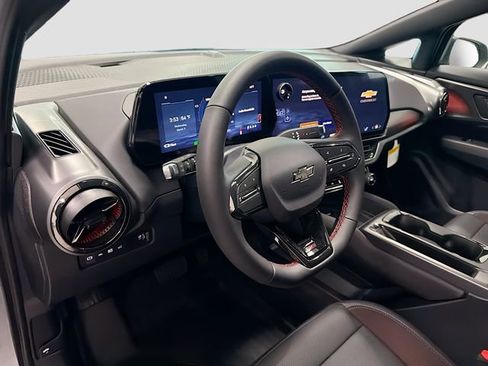 New 2026 Chevrolet Equinox EV RS FWD image 11