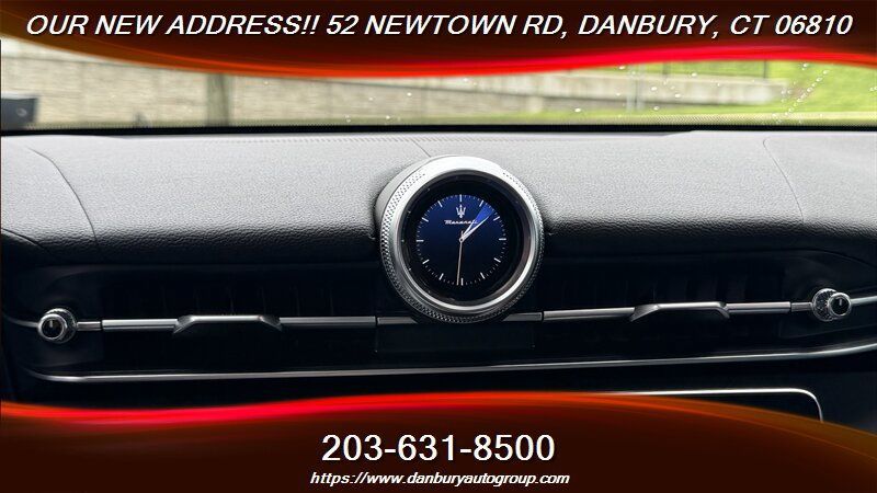 Used 2023 Maserati Grecale Modena AWD/4WD image 31