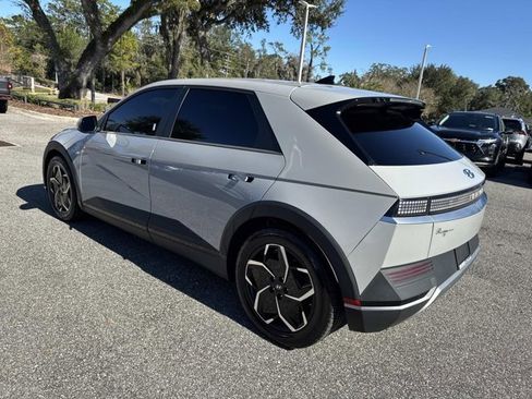 Used 2022 Hyundai Ioniq 5 SEL w/ Cargo Package image 4