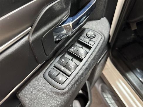 Used 2021 RAM 1500 Classic Warlock w/ Luxury Group AWD/4WD image 31