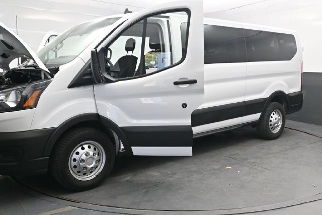 Used 2023 Ford Transit 350 XL AWD/4WD image 41