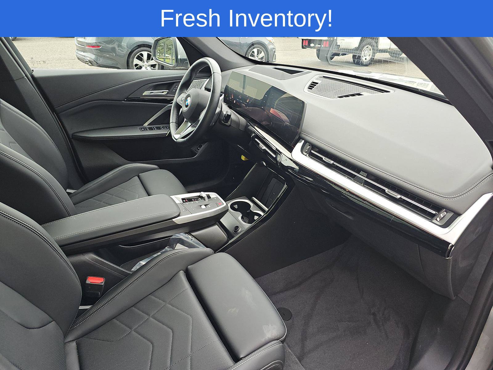 Used 2025 BMW X1 xDrive28i w/ Premium Package AWD/4WD image 14