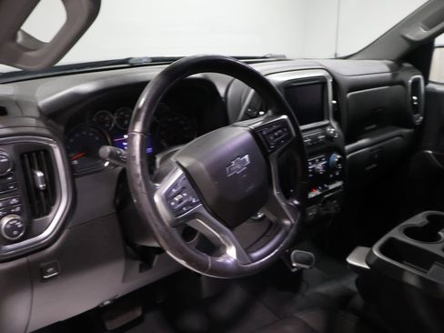 Used 2020 Chevrolet Silverado 1500 LT Trail Boss w/ Convenience Package image 16