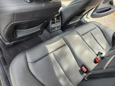 Used 2015 BMW 320i xDrive Sedan image 48