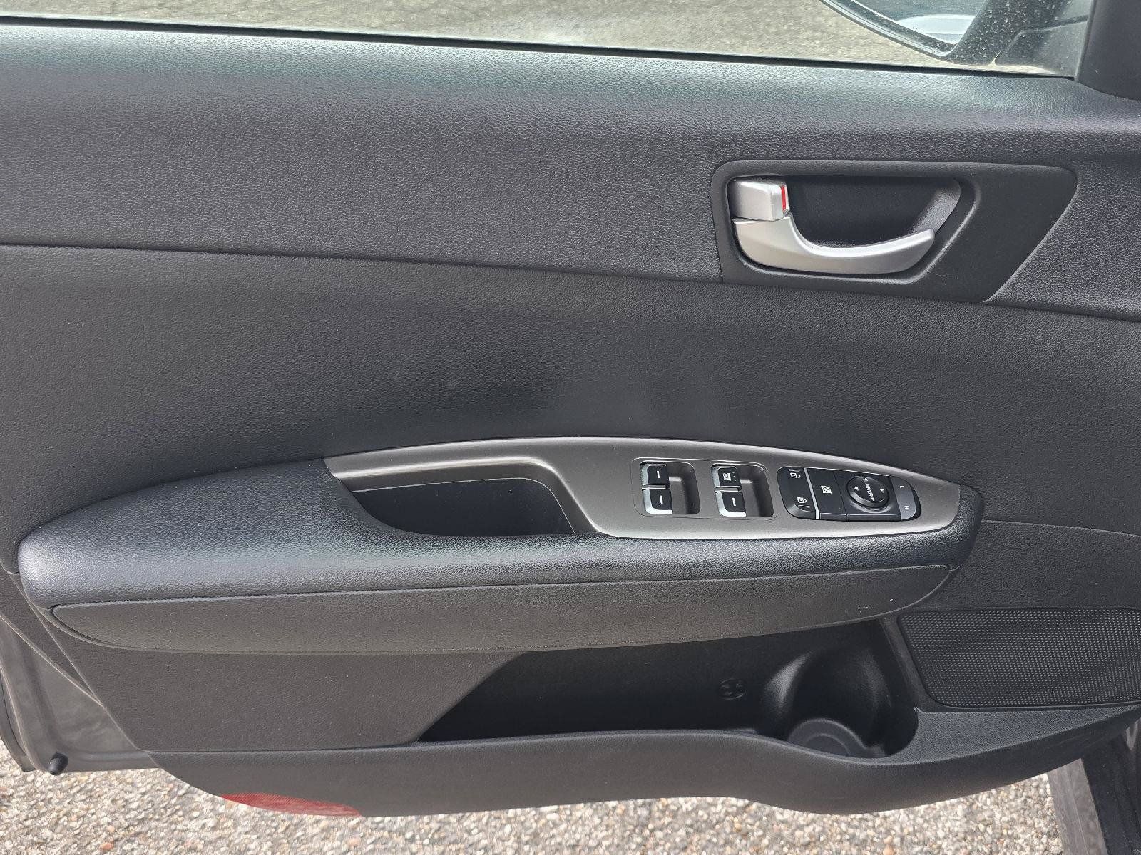Used 2019 Kia Optima LX FWD image 34