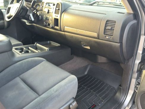 Used 2008 GMC Sierra 2500 SLE w/ SLE2 Preferred Package AWD/4WD image 93