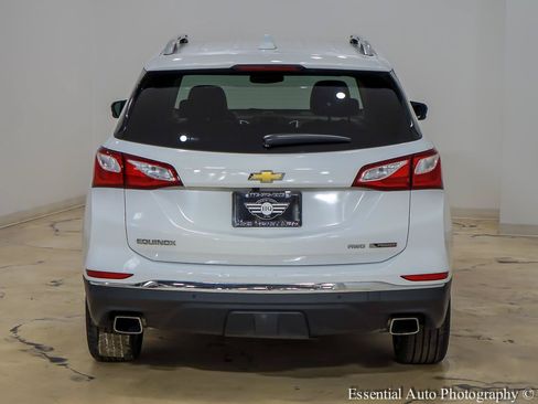 Used 2018 Chevrolet Equinox Premier w/ Infotainment II Package AWD/4WD image 7