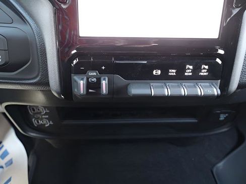 New 2026 RAM 3500 Tradesman AWD/4WD image 23
