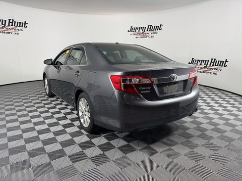 Used 2013 Toyota Camry XLE image 10