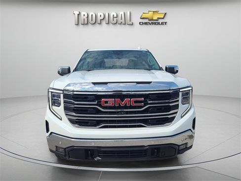 Used 2023 GMC Sierra 1500 SLT w/ SLT Premium Plus Package image 9