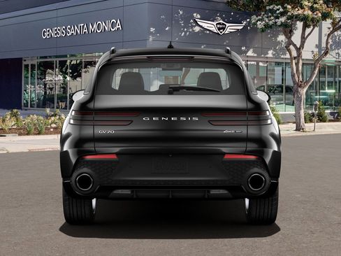 Used 2024 Genesis GV70 3.5T Sport w/ Sport Advanced Package image 5