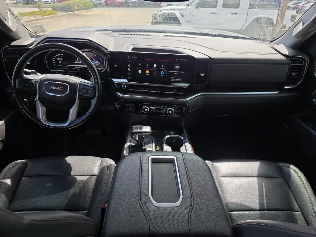 Used 2022 GMC Sierra 1500 SLT w/ SLT Premium Plus Package AWD/4WD image 16