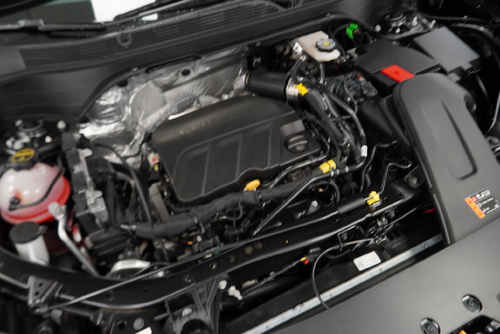New 2026 Chevrolet Trax RS w/ Driver Confidence Package FWD image 39