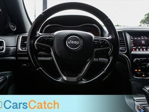Used 2021 Jeep Grand Cherokee Laredo RWD image 18
