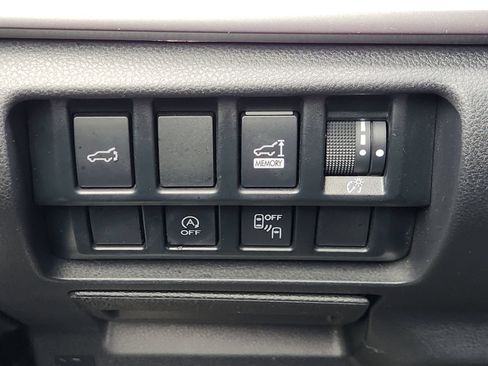 Used 2020 Subaru Forester Premium AWD/4WD image 26
