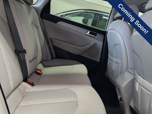 Used 2016 Hyundai Sonata SE w/ Cargo Package FWD image 22