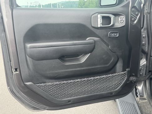Used 2023 Jeep Wrangler Unlimited Sport AWD/4WD image 15