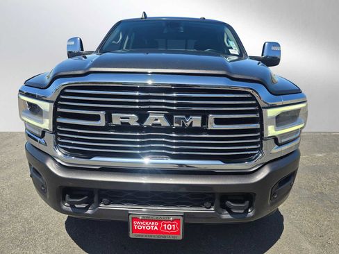 Used 2024 RAM 2500 Laramie AWD/4WD image 8