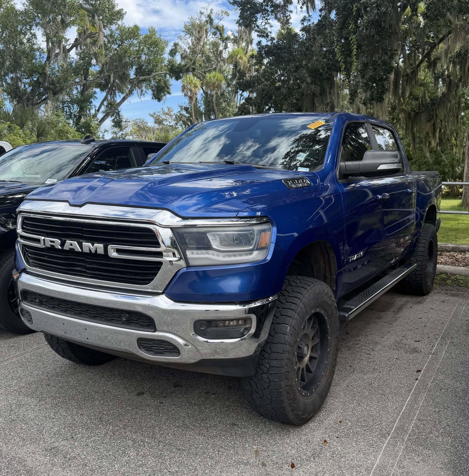 Used 2019 RAM 1500 Big Horn AWD/4WD image 1