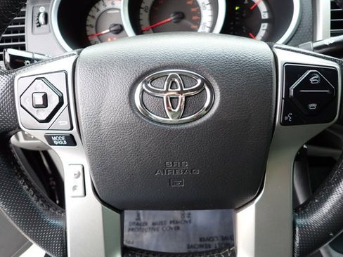 Used 2015 Toyota Tacoma 4x4 Double Cab w/ TRD Off-Road Package image 13