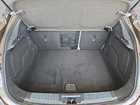 Used 2017 INFINITI QX30 Premium w/ Navigation Package image 15