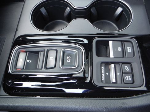 Used 2023 Honda Pilot TrailSport image 22