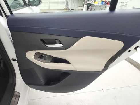 New 2026 Nissan Sentra SL w/ Floor Mat Package FWD image 39