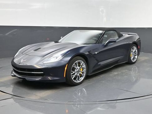 Used 2014 Chevrolet Corvette Stingray Convertible w/ 3LT Preferred Equipment Group RWD image 9