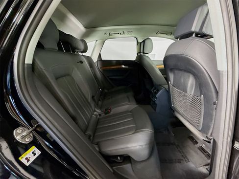 Certified 2022 Audi Q5 2.0T Premium Plus image 29