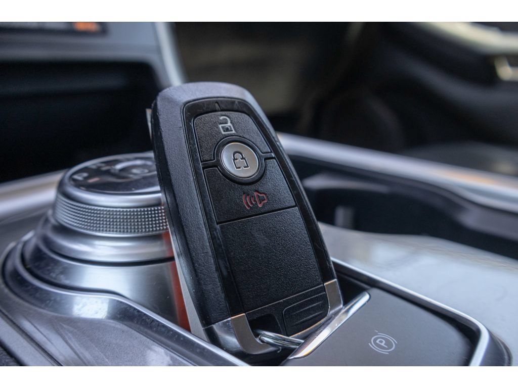 Used 2024 Ford Edge SEL AWD/4WD image 28