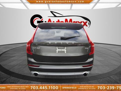 Used 2018 Volvo XC90 T5 Momentum w/ Convenience Package image 6