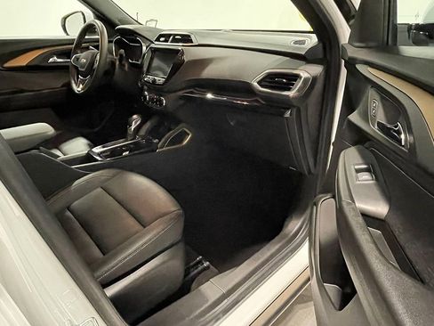 Used 2023 Chevrolet TrailBlazer ACTIV w/ Convenience Package image 24