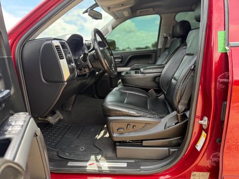 Used 2018 Chevrolet Silverado 1500 LT w/ Texas Edition image 12