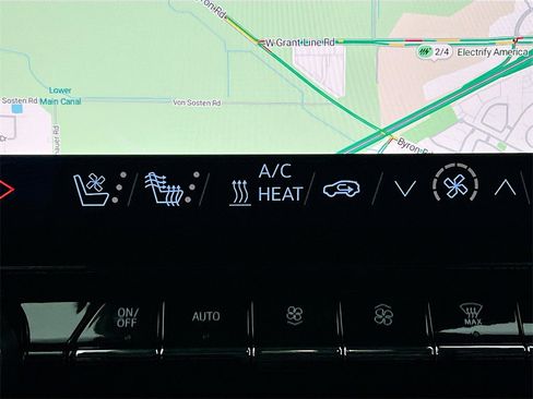 Used 2025 Chevrolet Blazer EV RS image 20