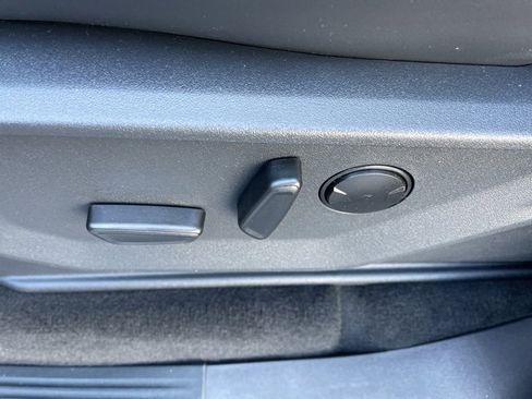 New 2026 Ford Expedition Max Platinum image 26