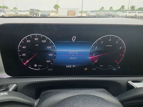 Used 2025 Mercedes-Benz CLA 250 image 11