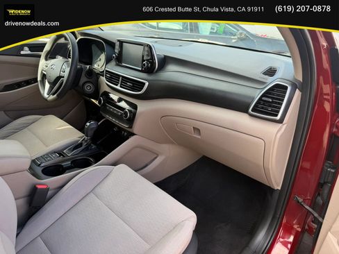 Used 2019 Hyundai Tucson SE w/ Cargo Package FWD image 12