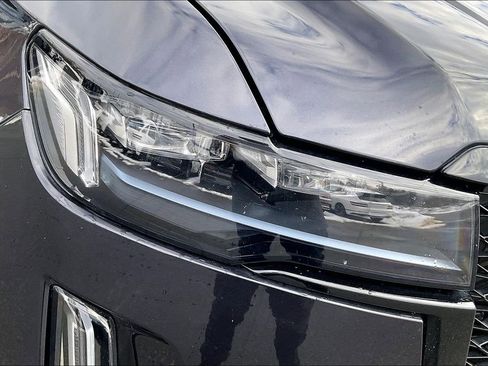 Used 2022 Cadillac Escalade Sport w/ Touring Package AWD/4WD image 33