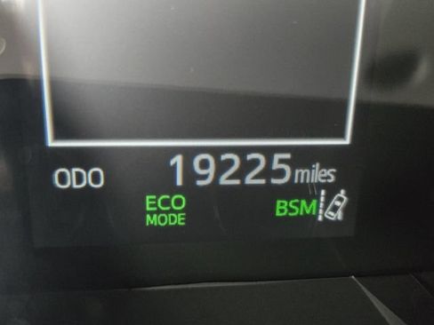 Used 2024 Toyota Camry SE FWD image 26