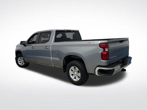 Used 2025 Chevrolet Silverado 1500 LT image 3