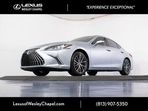 Used 2023 Lexus ES 350 w/ Premium Package FWD image 13
