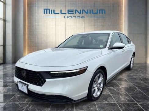 Certified 2023 Honda Accord LX image 1