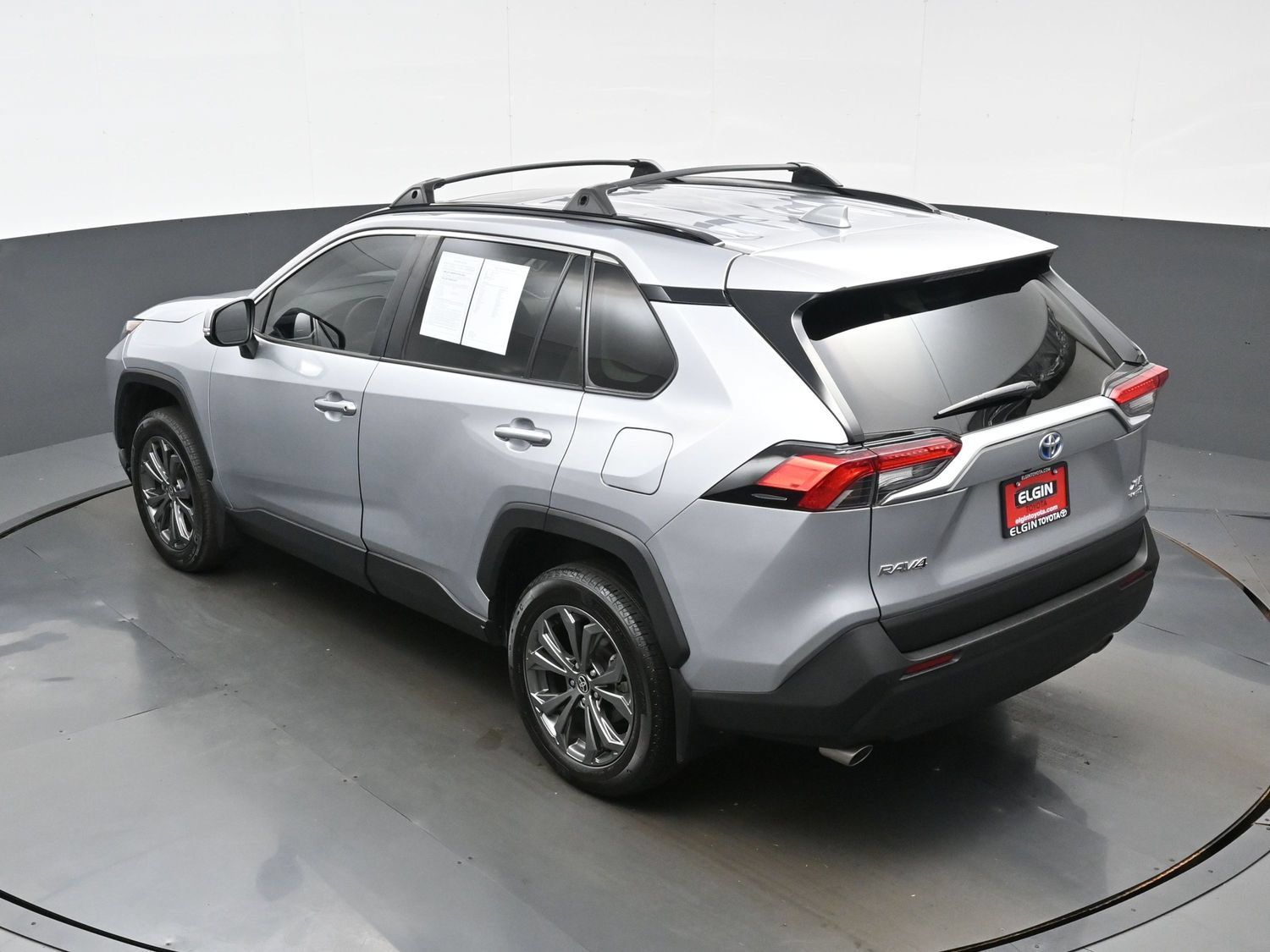 Used 2024 Toyota RAV4 XLE Premium w/ Weather Package AWD/4WD image 40