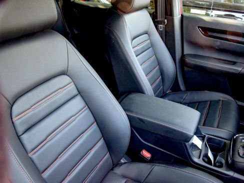 Used 2026 Honda CR-V Sport Touring image 10