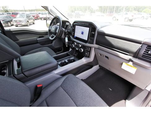 Certified 2024 Ford F150 XLT w/ Mobile Office Package RWD image 27
