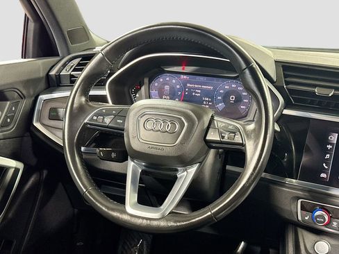 Used 2020 Audi Q3 2.0T Premium w/ Convenience Package image 17