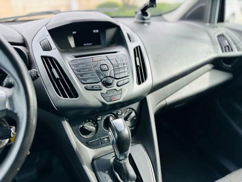 Used 2017 Ford Transit Connect XL FWD image 17