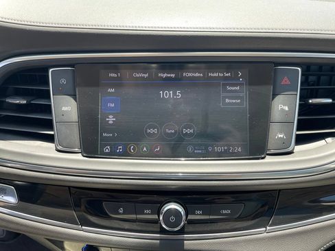 Used 2023 Buick Enclave Premium w/ Experience Buick Package AWD/4WD image 23