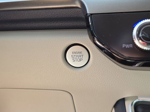 New 2026 Kia Carnival SX FWD image 29