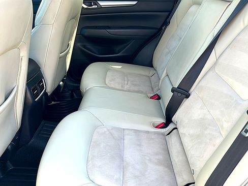 Used 2020 MAZDA CX-5 Touring FWD image 18